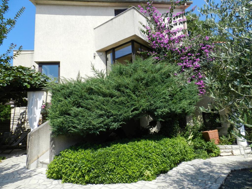 Apartments Lodra Pula Extérieur photo
