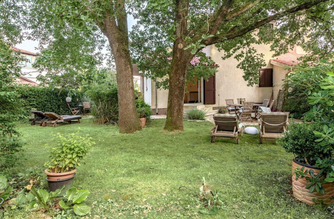 Apartments Lodra Pula Extérieur photo